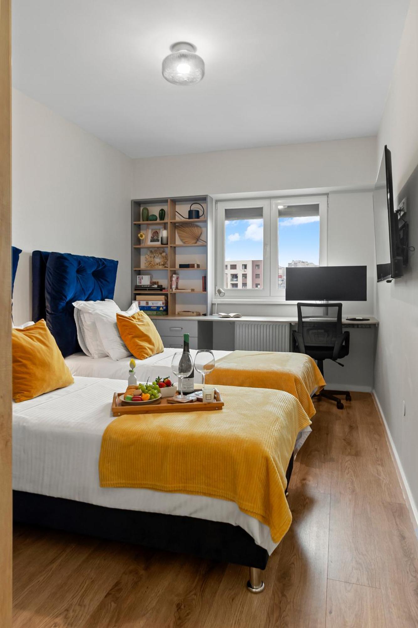 Mido Park Apartment With Private Parking & Self Check-In บูคาเรสต์ ภายนอก รูปภาพ